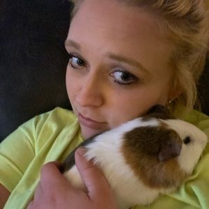 Meet your Posher, Carly